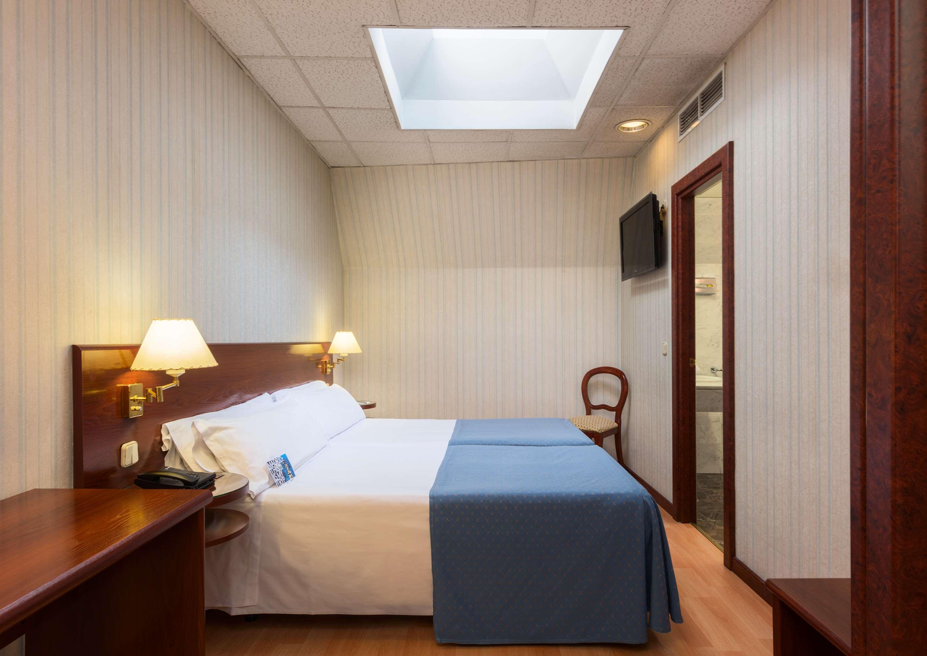Hotel Madrid Leganes Affiliated By Melia Exterior foto