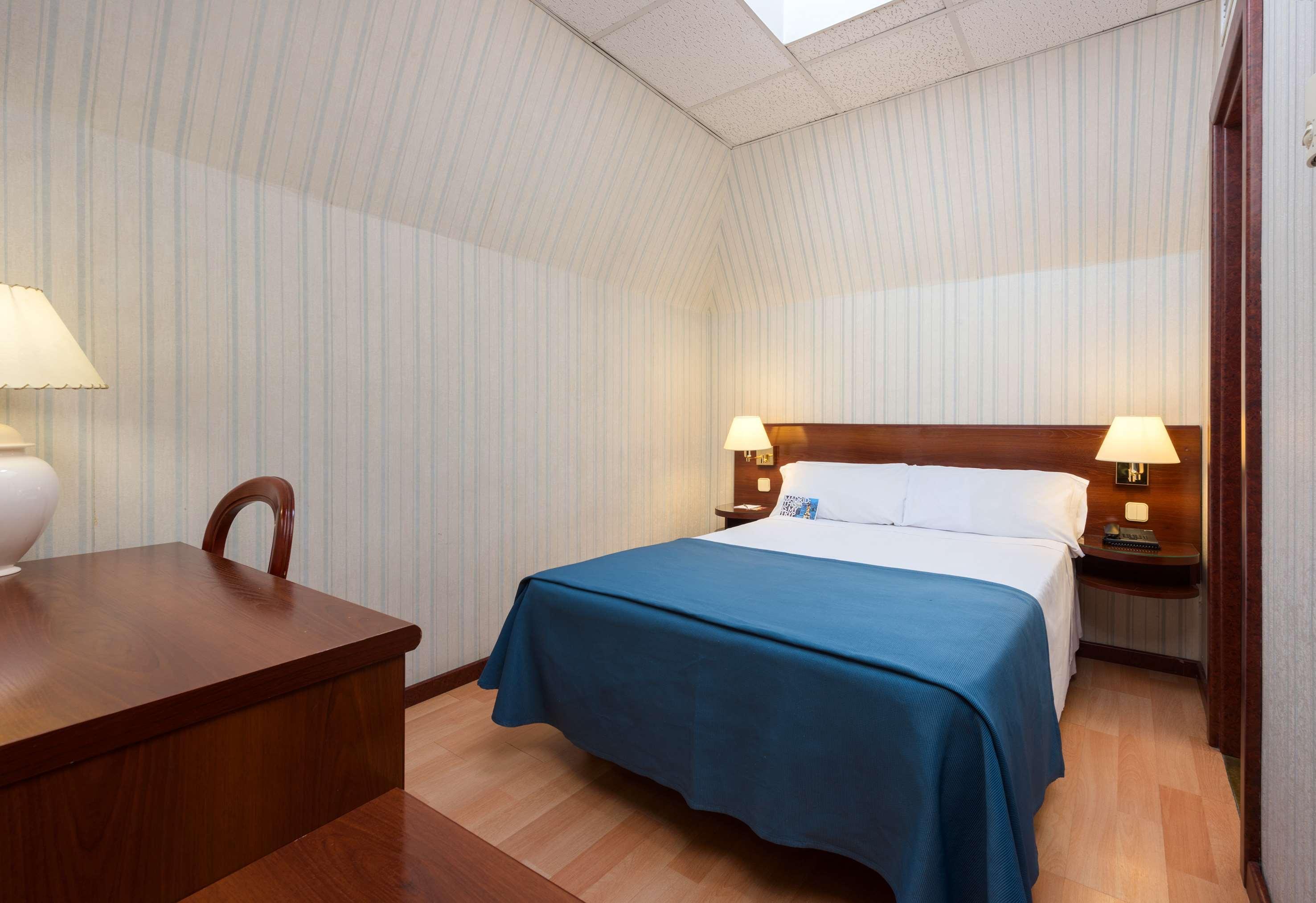 Hotel Madrid Leganes Affiliated By Melia Exterior foto