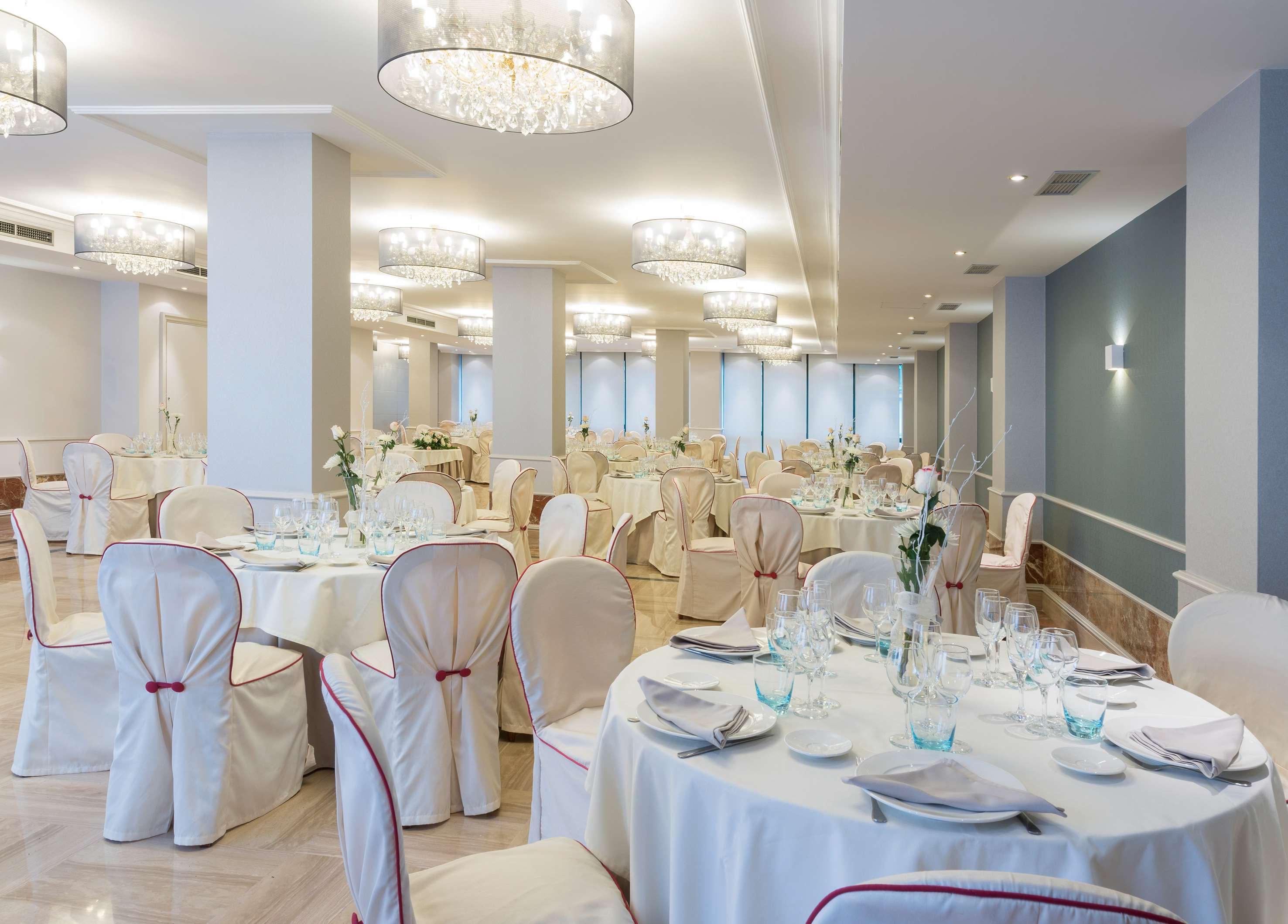 Hotel Madrid Leganes Affiliated By Melia Exterior foto